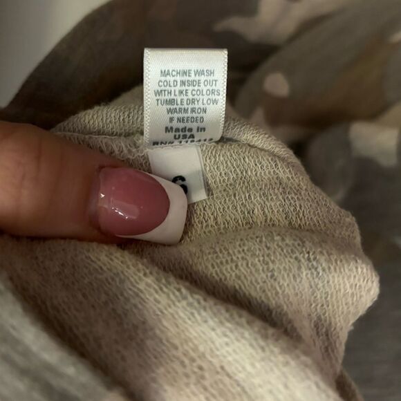 Monrow Camo Crewneck Pullover Sweatshirt Sweater XS - Picture 6 of 6